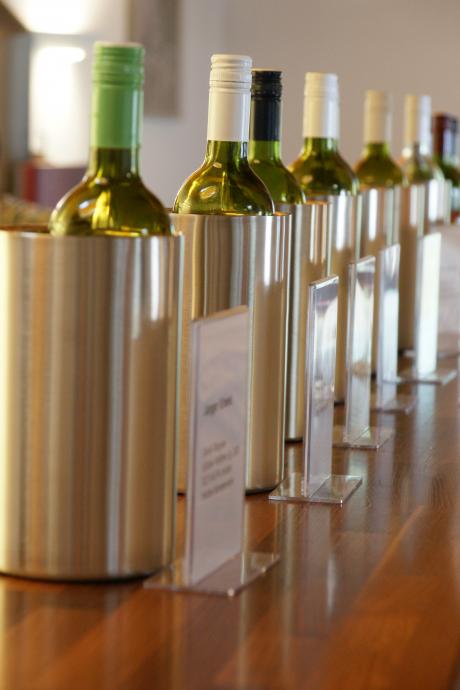 WEIN GUIDE 2012